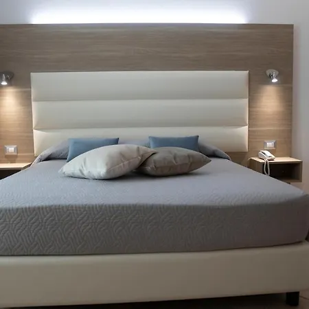 Pegasus Hotel 3*