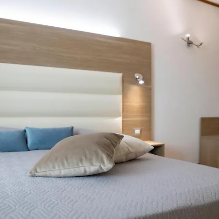 Pegasus Hotel 3*
